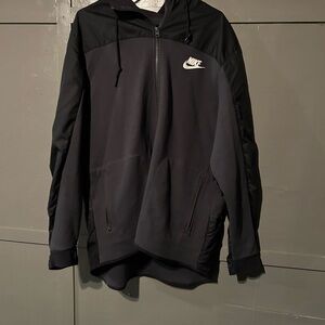 Nike Men's Black Windbreaker Jacket